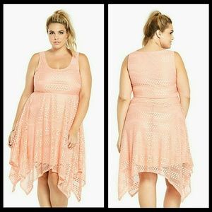 🍑Torrid Peach lace dress🍑